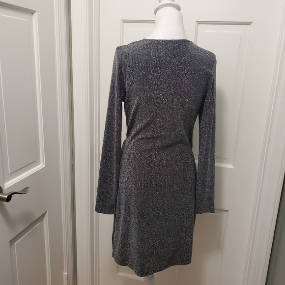 NWT H&M Divided Black With Silver Sparkles Wrap Tie Short Dress Size Med Ret $25 - Picture 5 of 11
